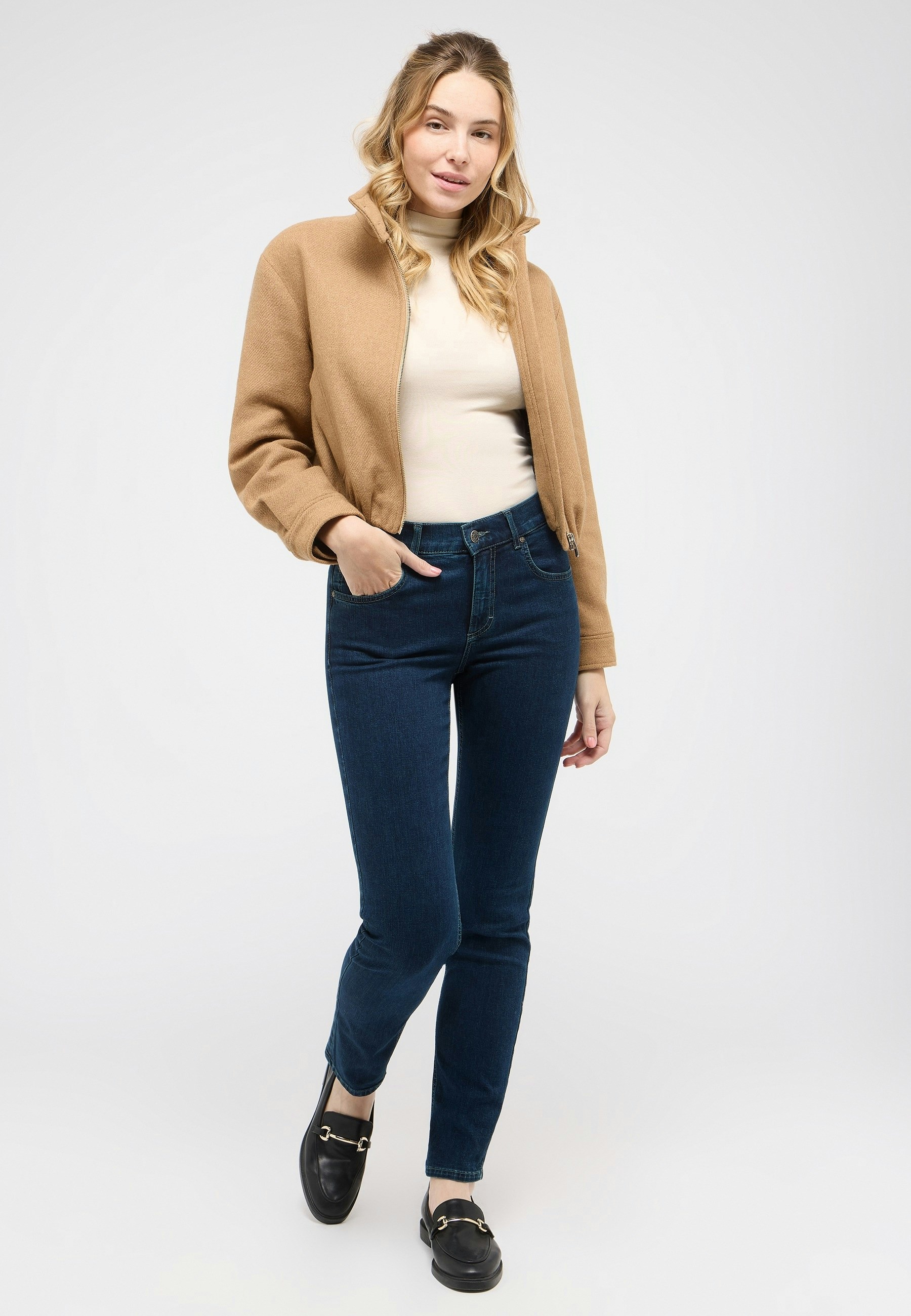 Jeans Cici mit sportivem Denim