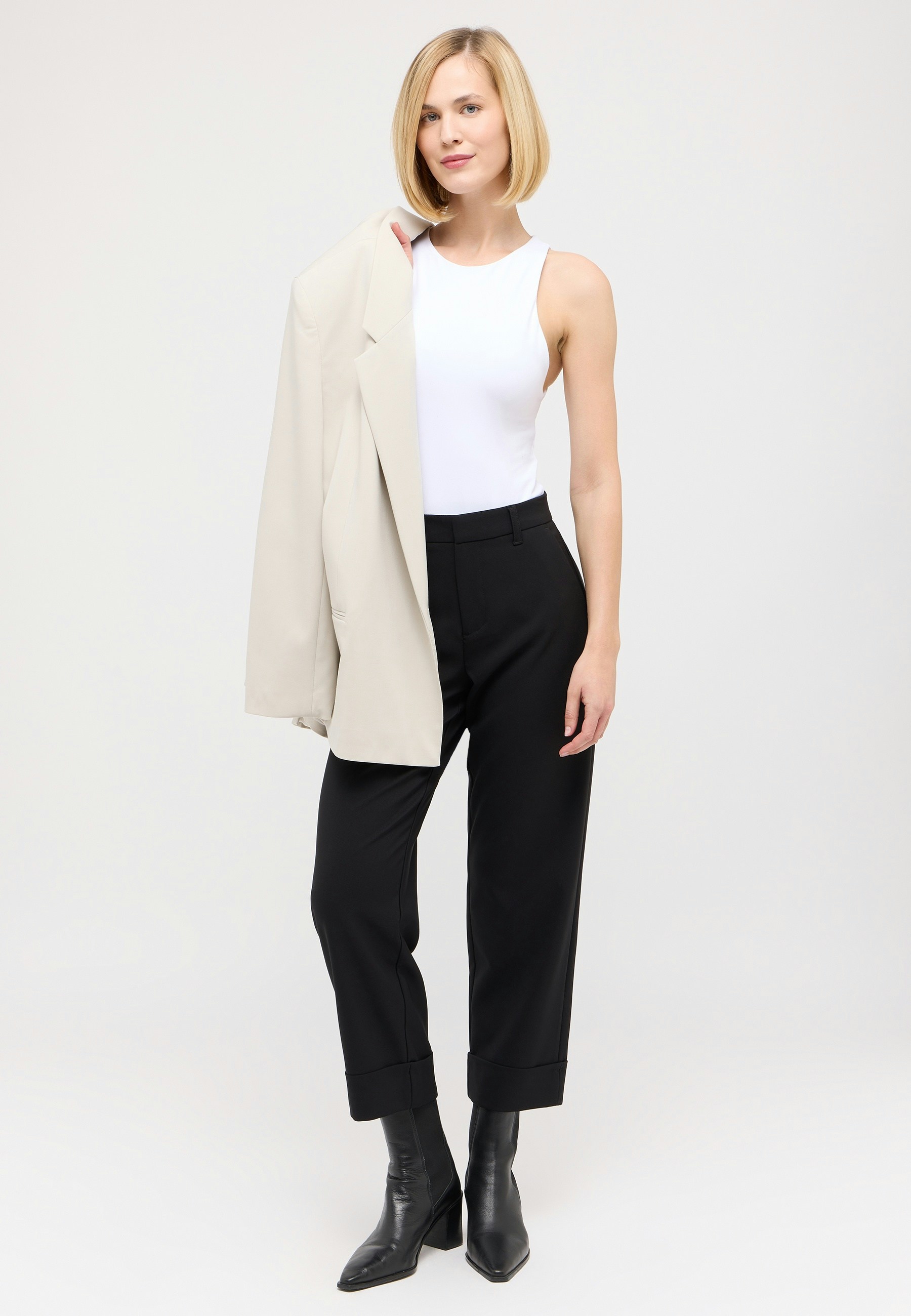 Hose Liberta TU Chic