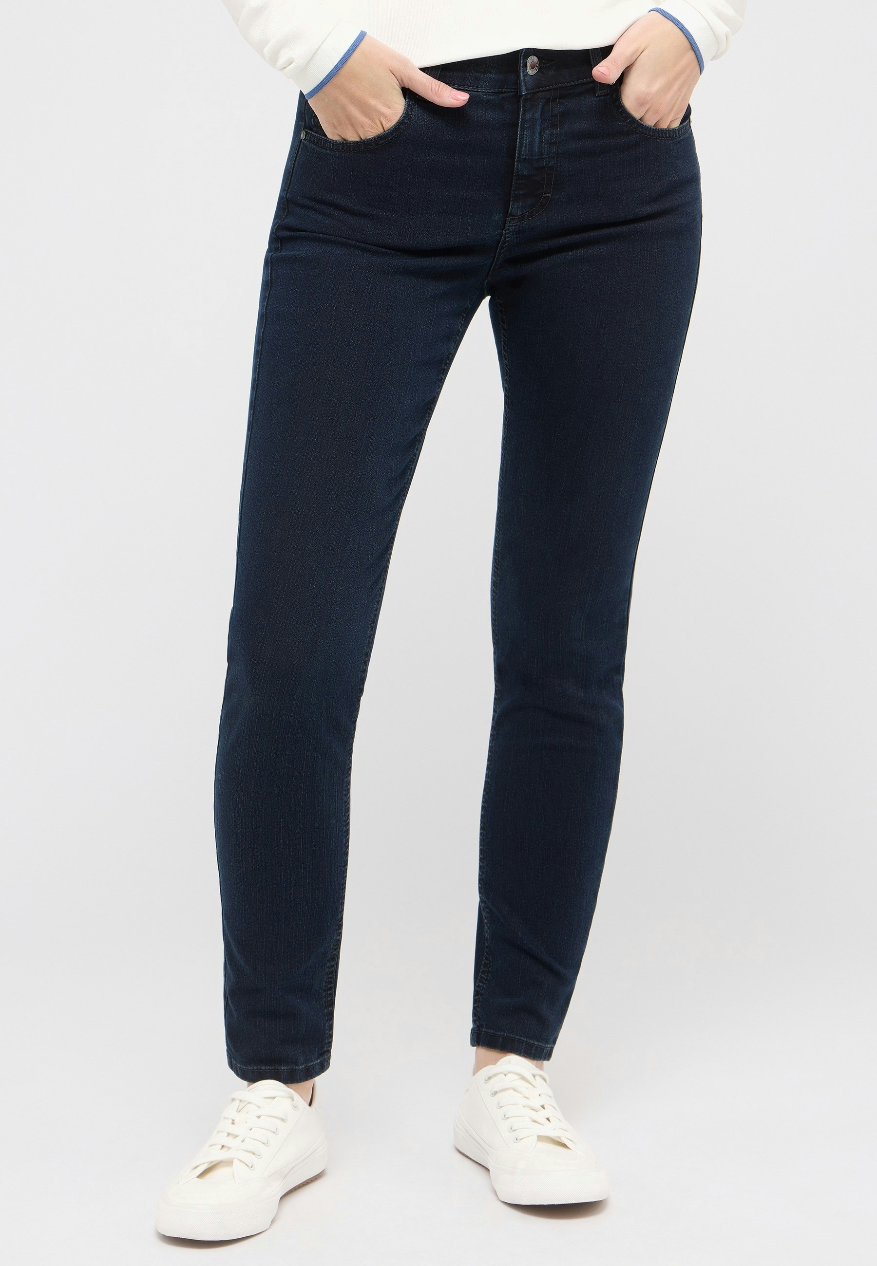 Jeans Skinny mit cleanem Denim
