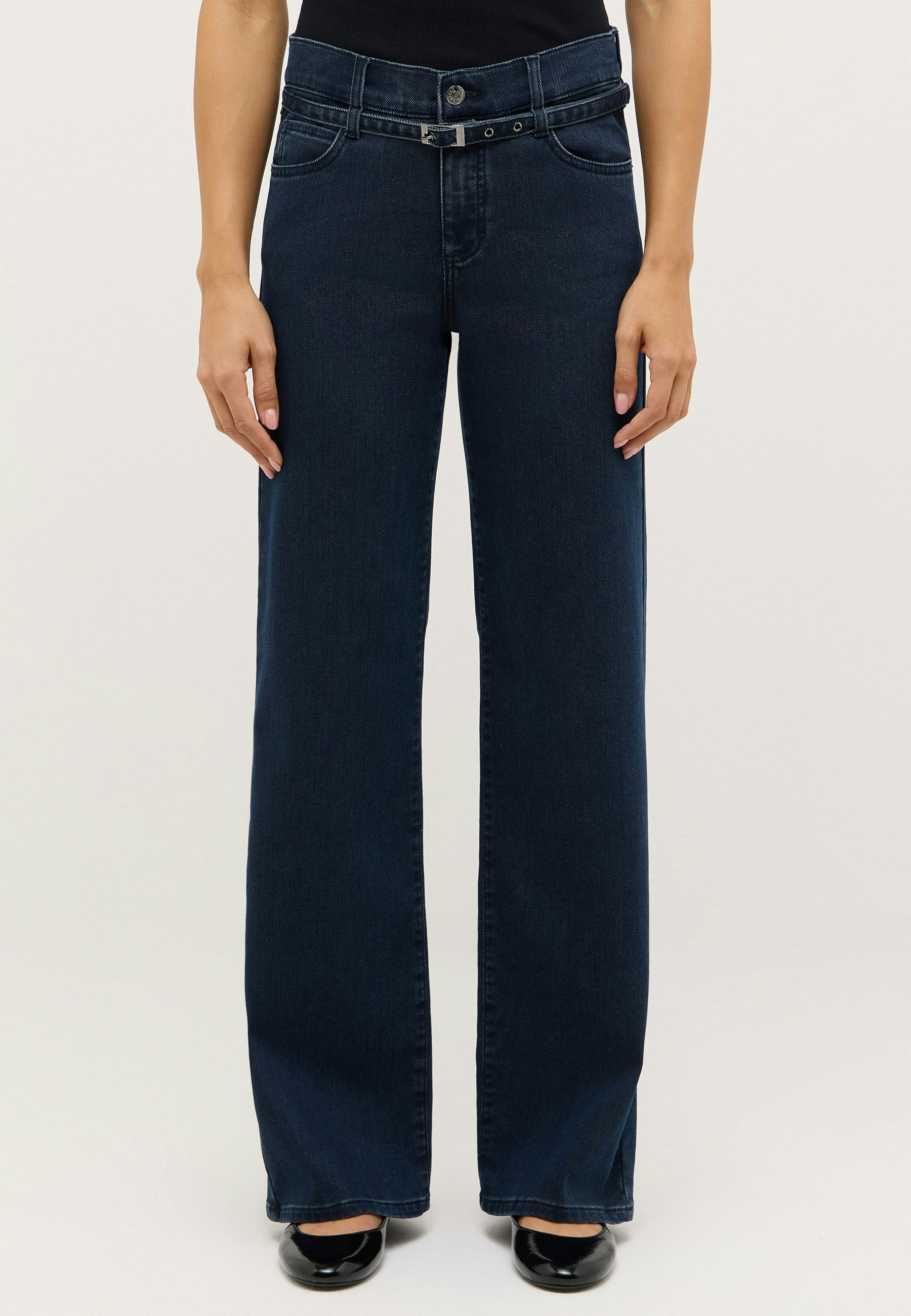 Jeans Liz Belt aus Winter Cotton