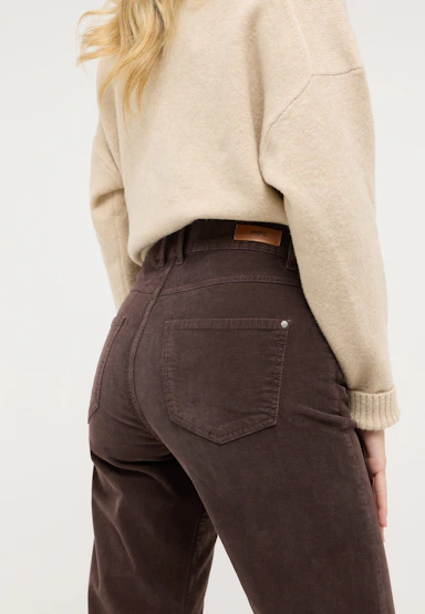 Cordhose Lara