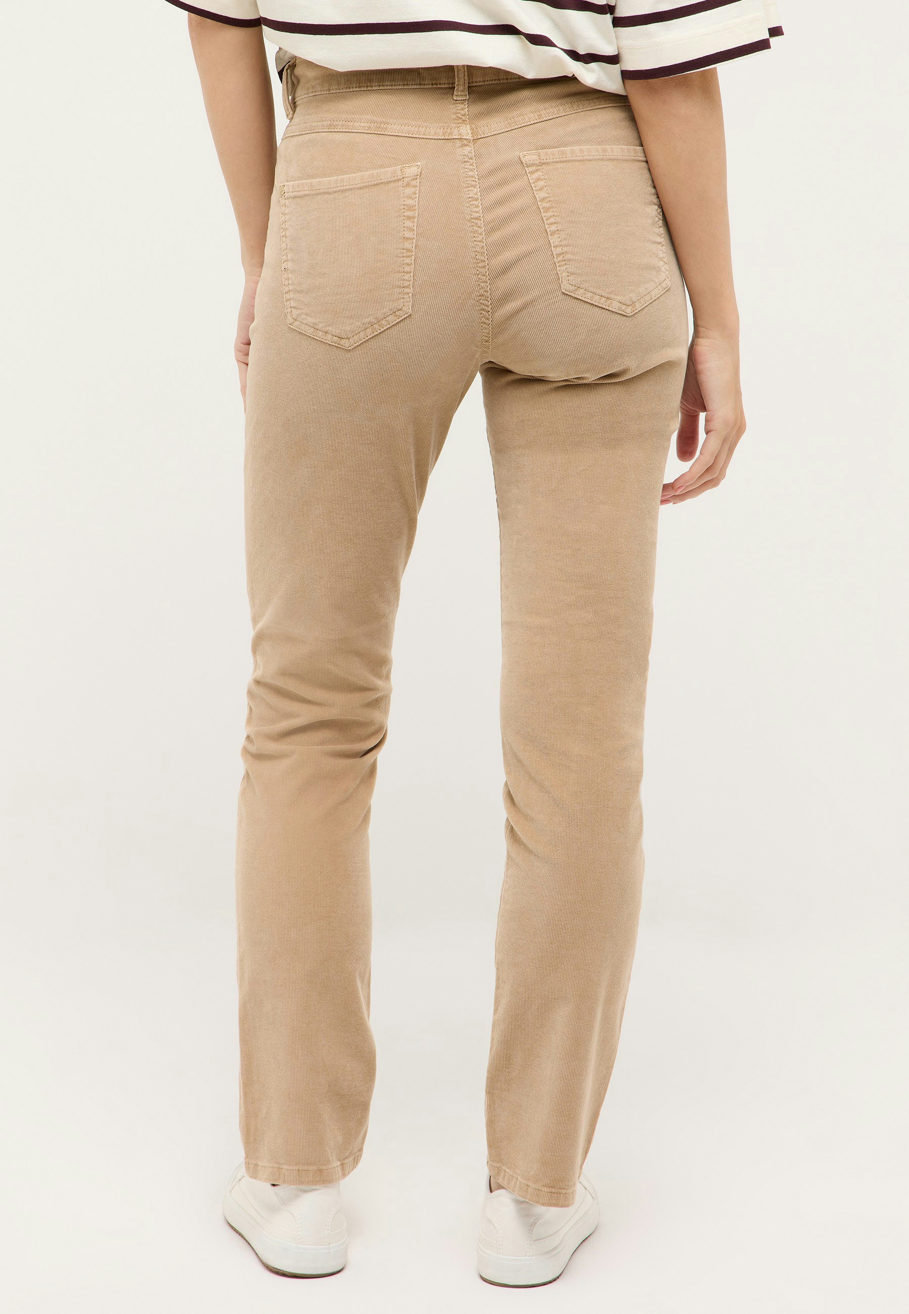 Jeans Cici in colored corduroy