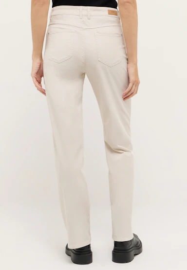 Lara from Summer Cotton