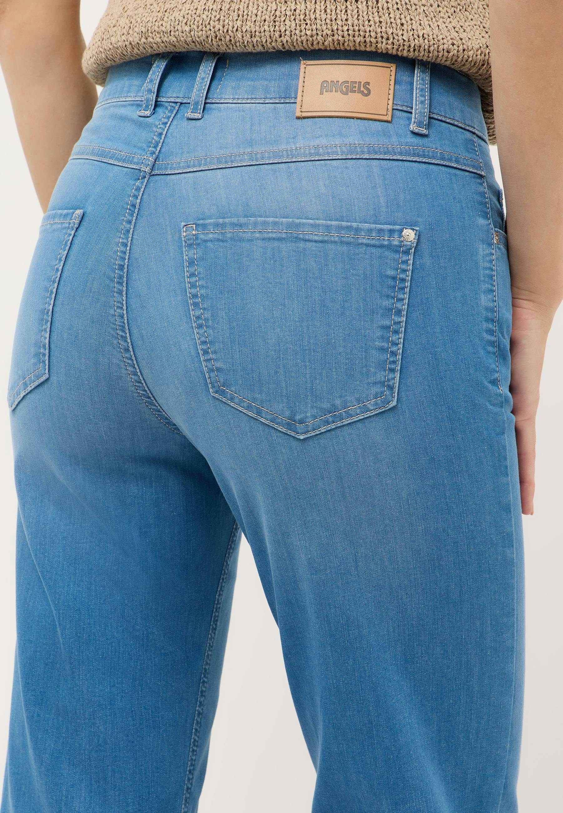 Jeans Lara with wide leg