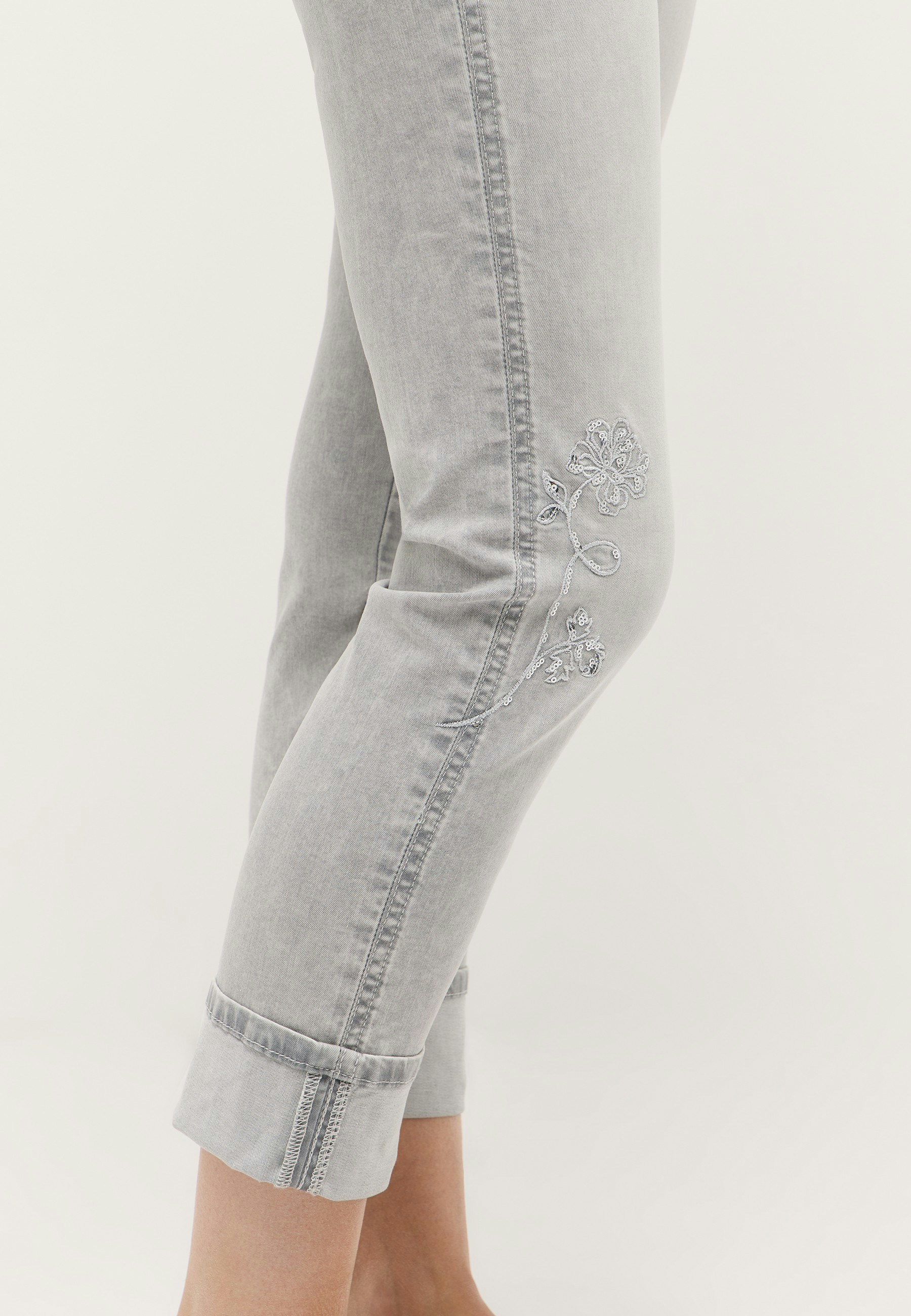 Cira Boho with embroidery