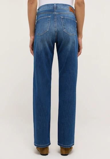 Straight jeans in 5-pocket design