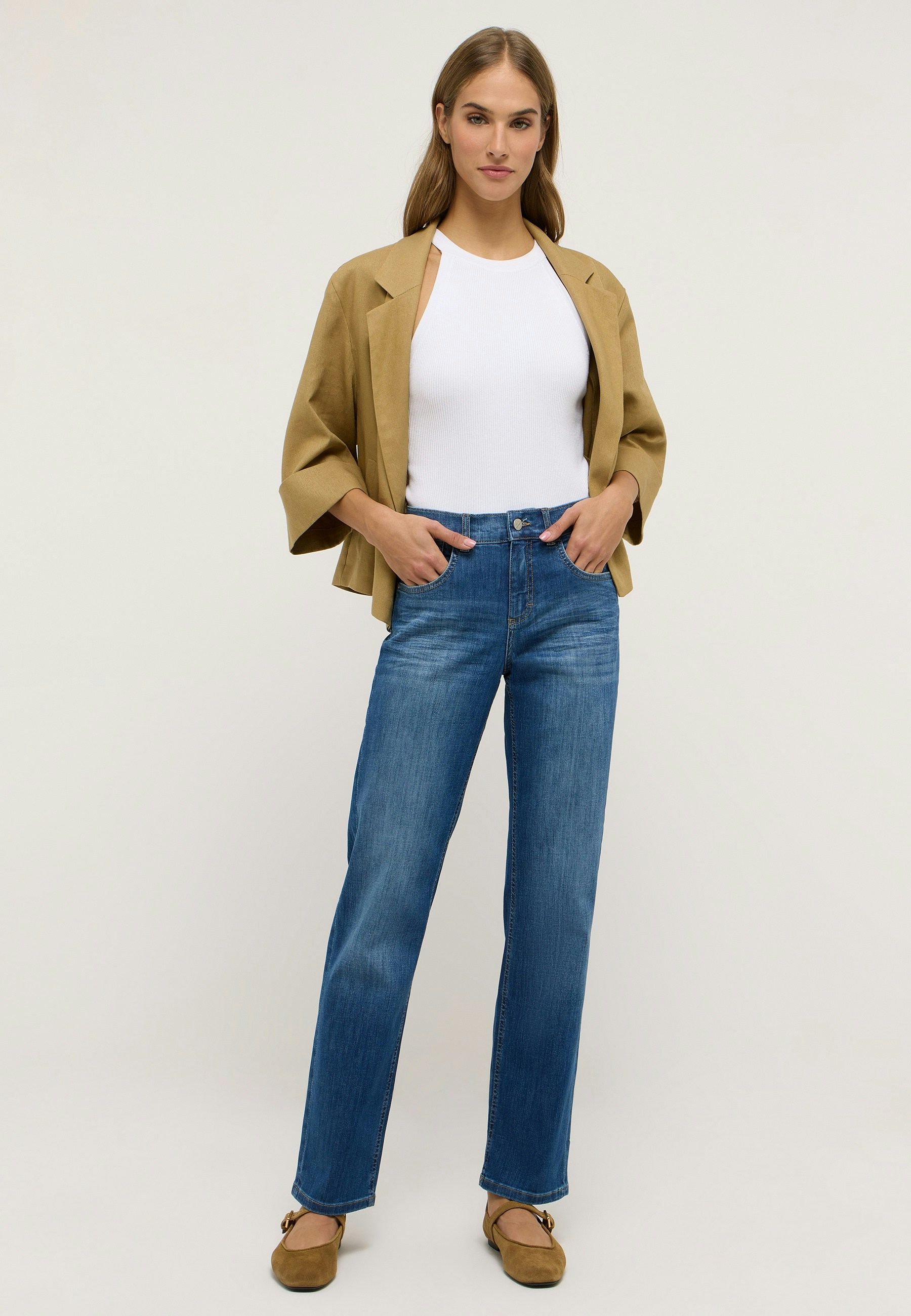 Straight jeans in 5-pocket design