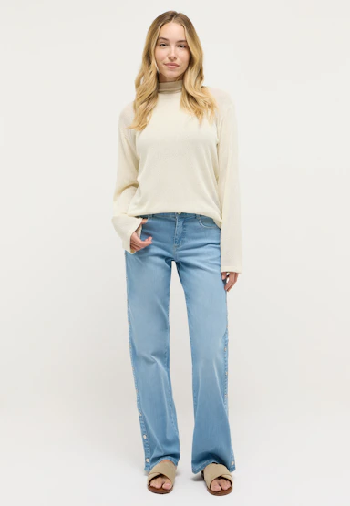 Liz Edgy with snap button placket