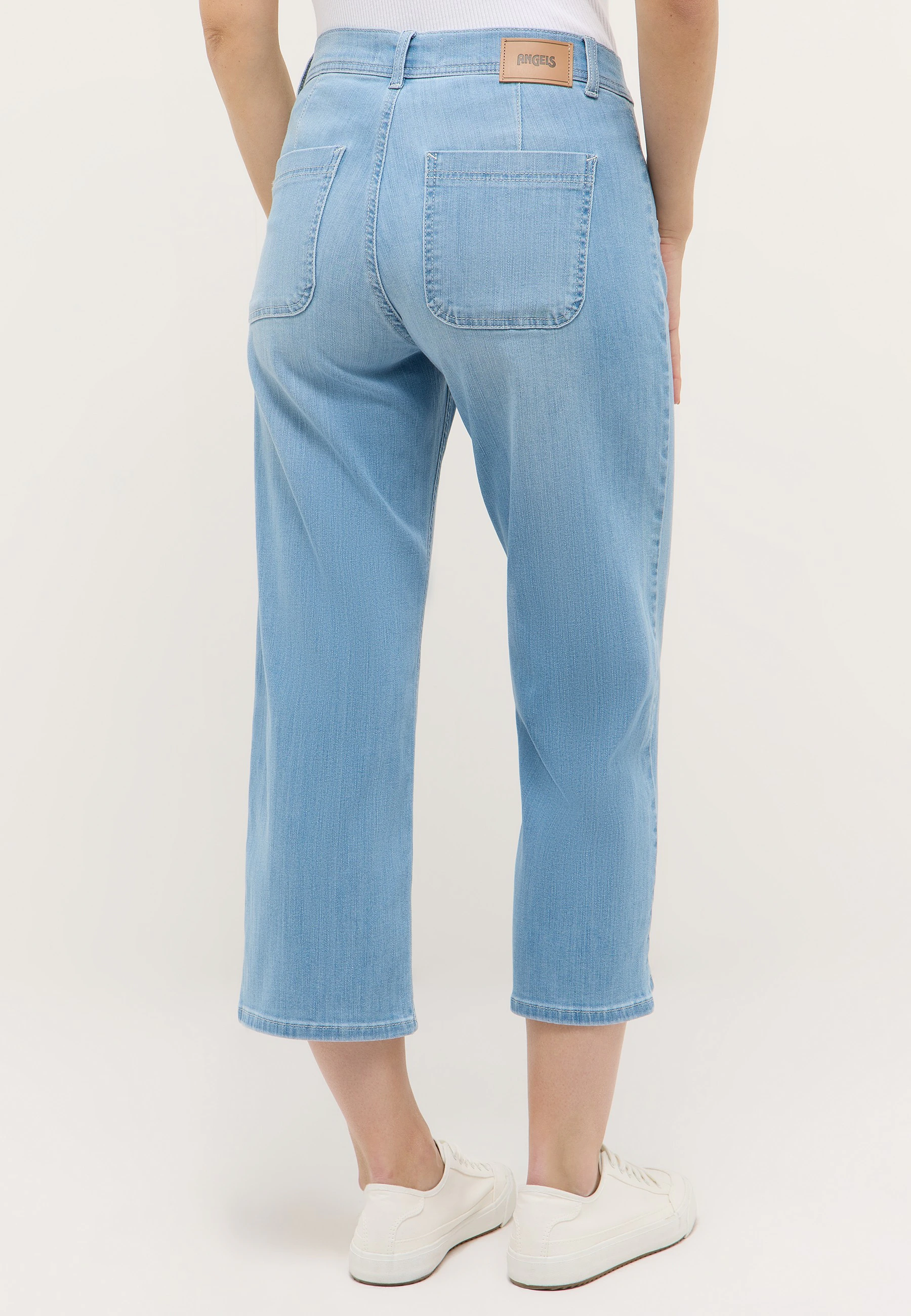 Linn Trendy with studs