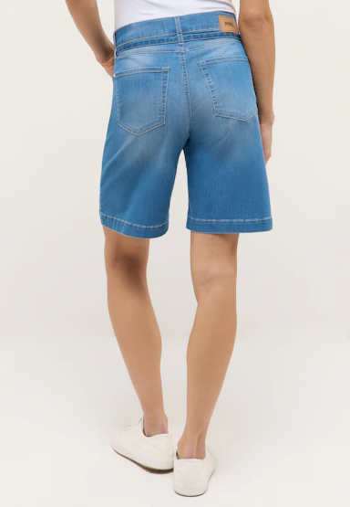Bermuda Lia City with belt
