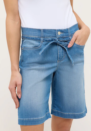Bermuda Lia City with belt