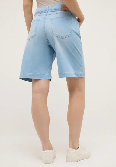 Bermuda Lia City with belt