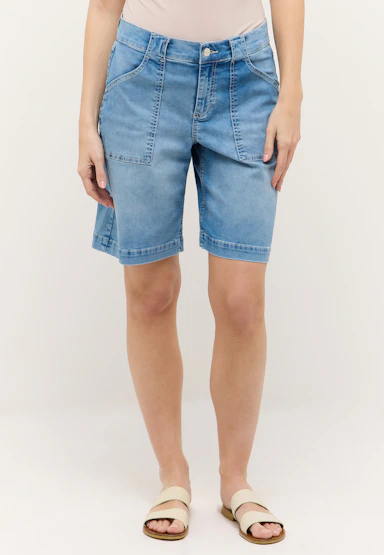 Bermuda Lia Urban