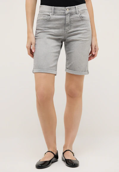 Basic Bermuda Shorts Turn Up