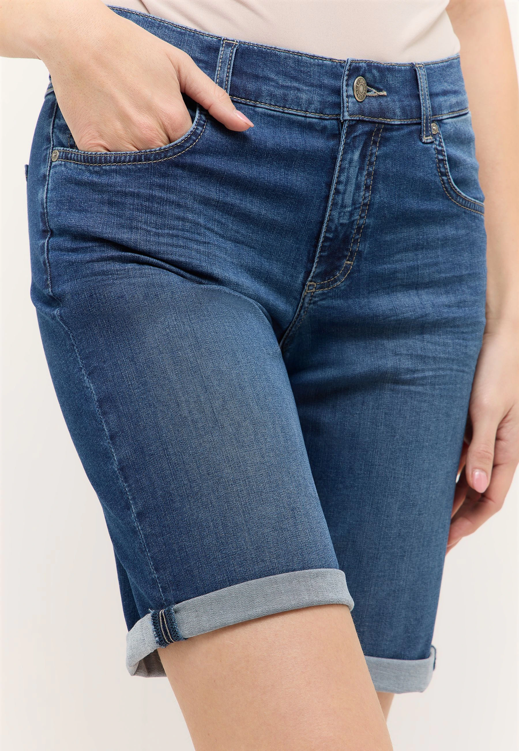 Basic Bermuda Shorts Turn Up