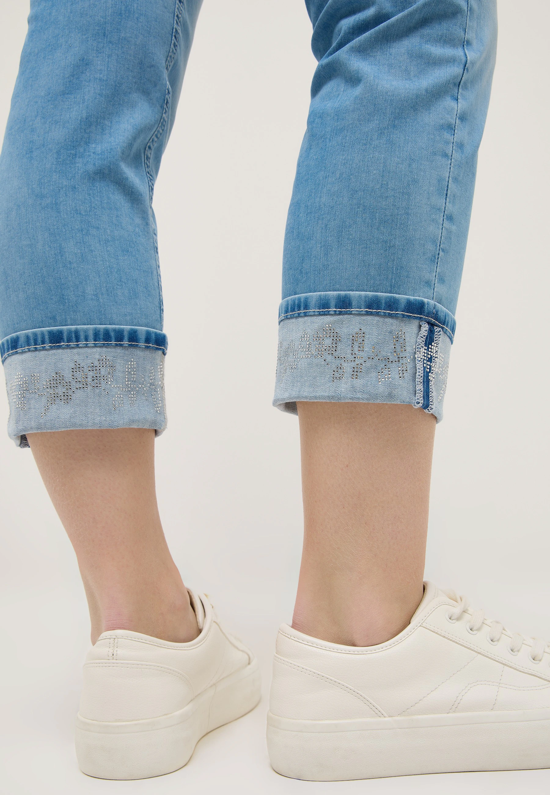 Jeans Cira Glam mit Strass-Details