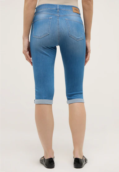 Jeans Capri Turn Up
