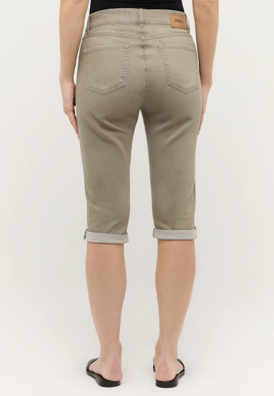 Jeans Capri Turn Up
