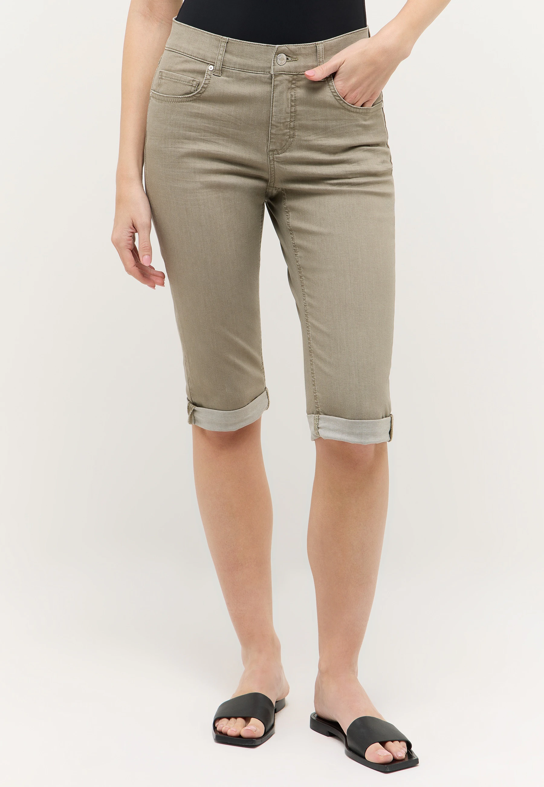Jeans Capri Turn Up