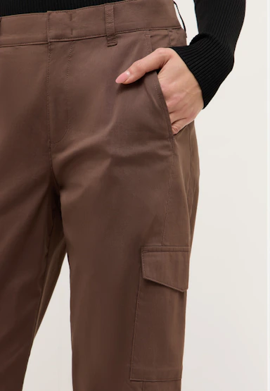 Hose Evy mit Cargo-Taschen