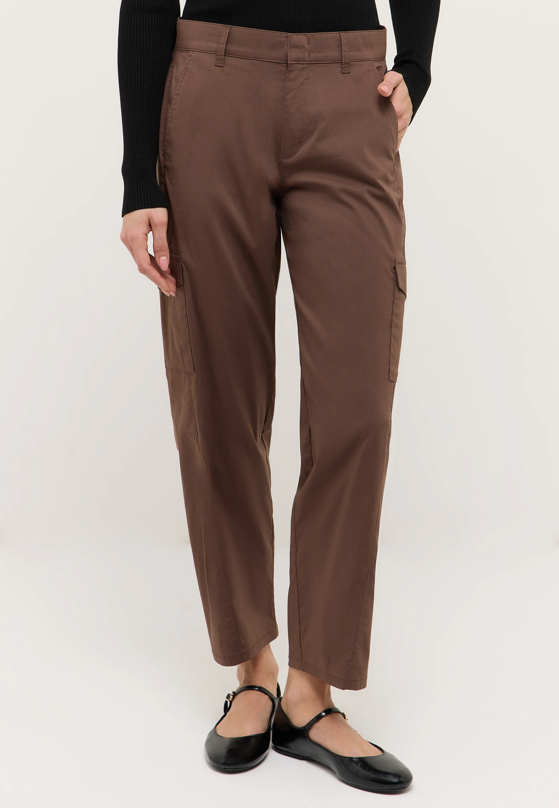 Hose Evy mit Cargo-Taschen