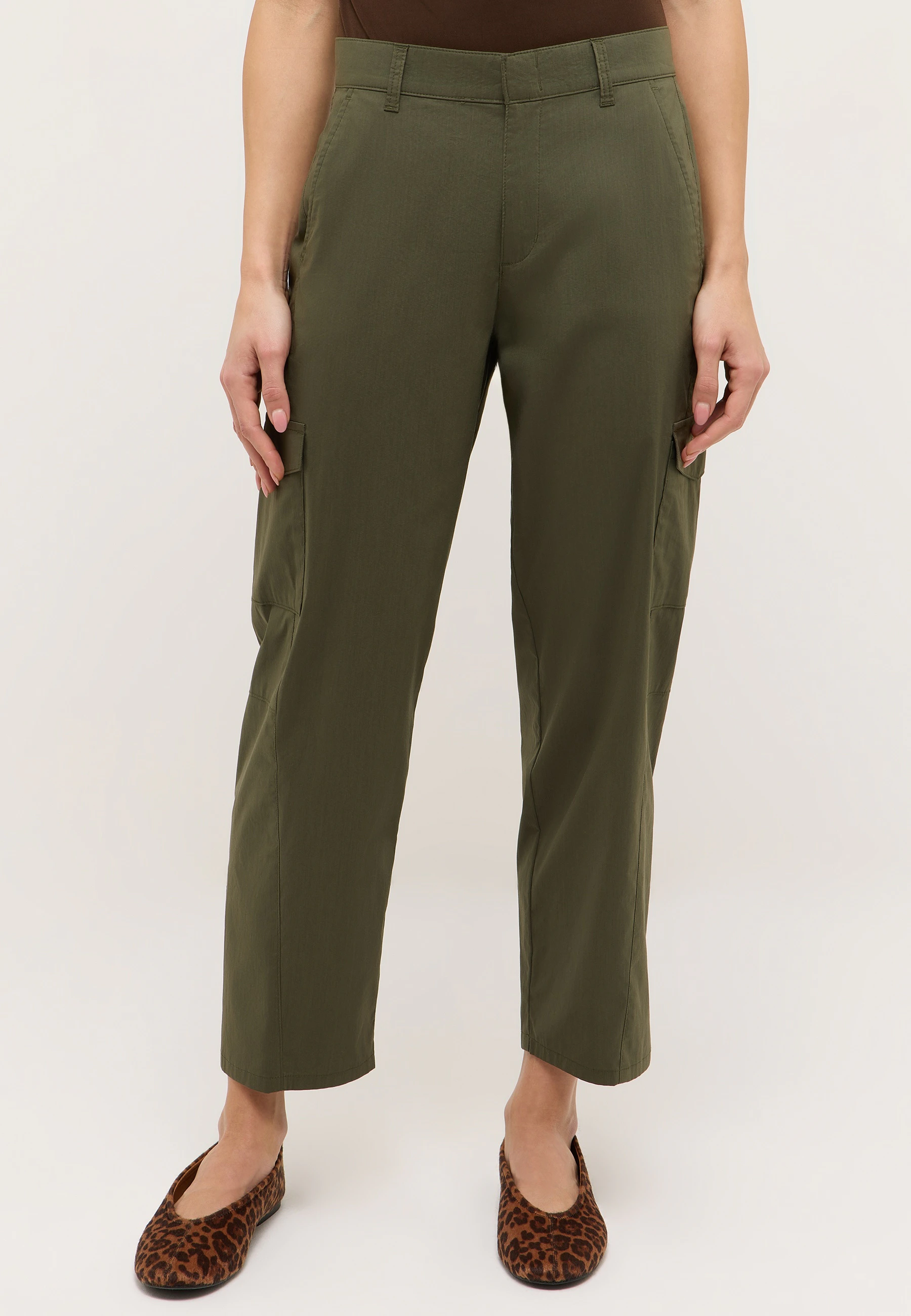 Hose Evy mit Cargo-Taschen