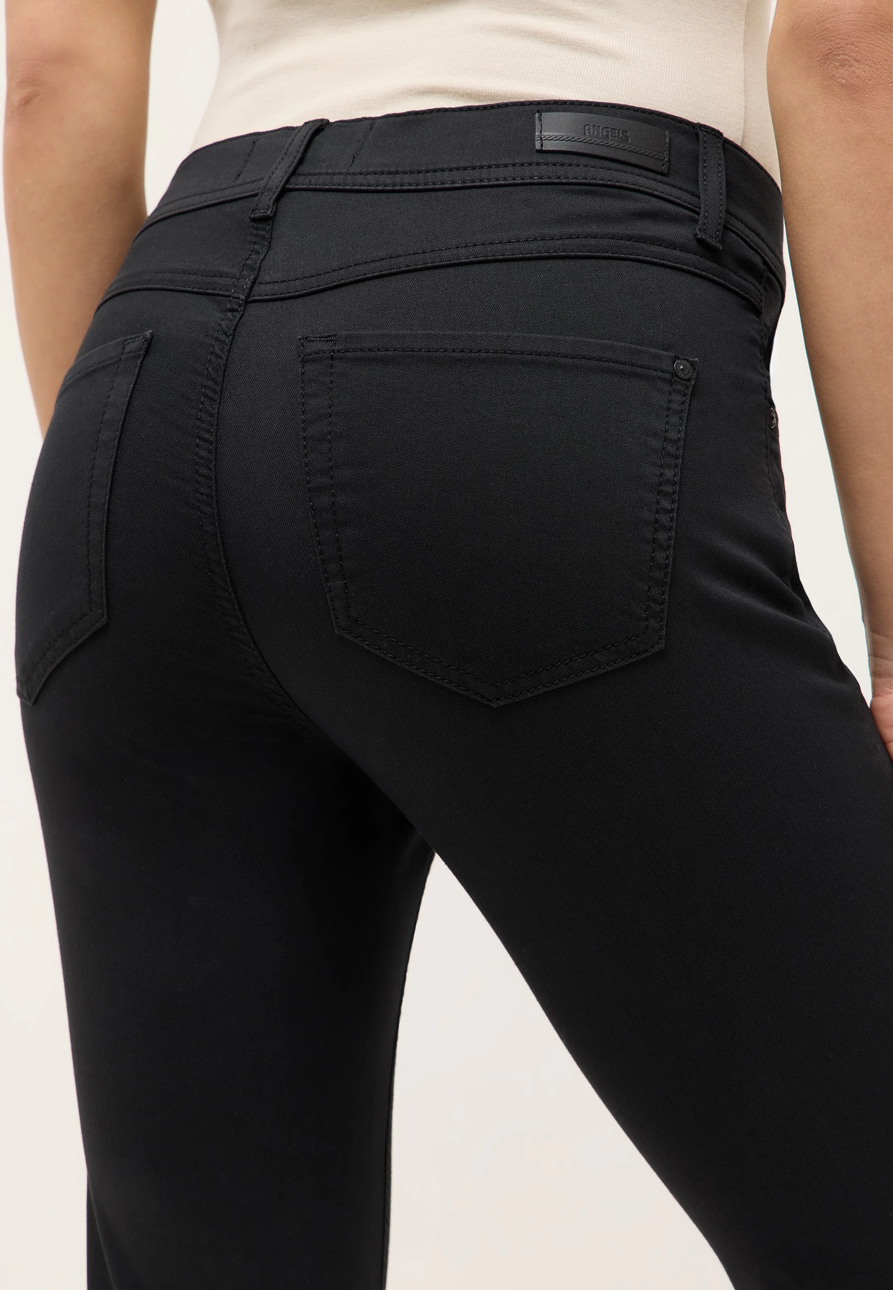 Basic Jeans Ornella