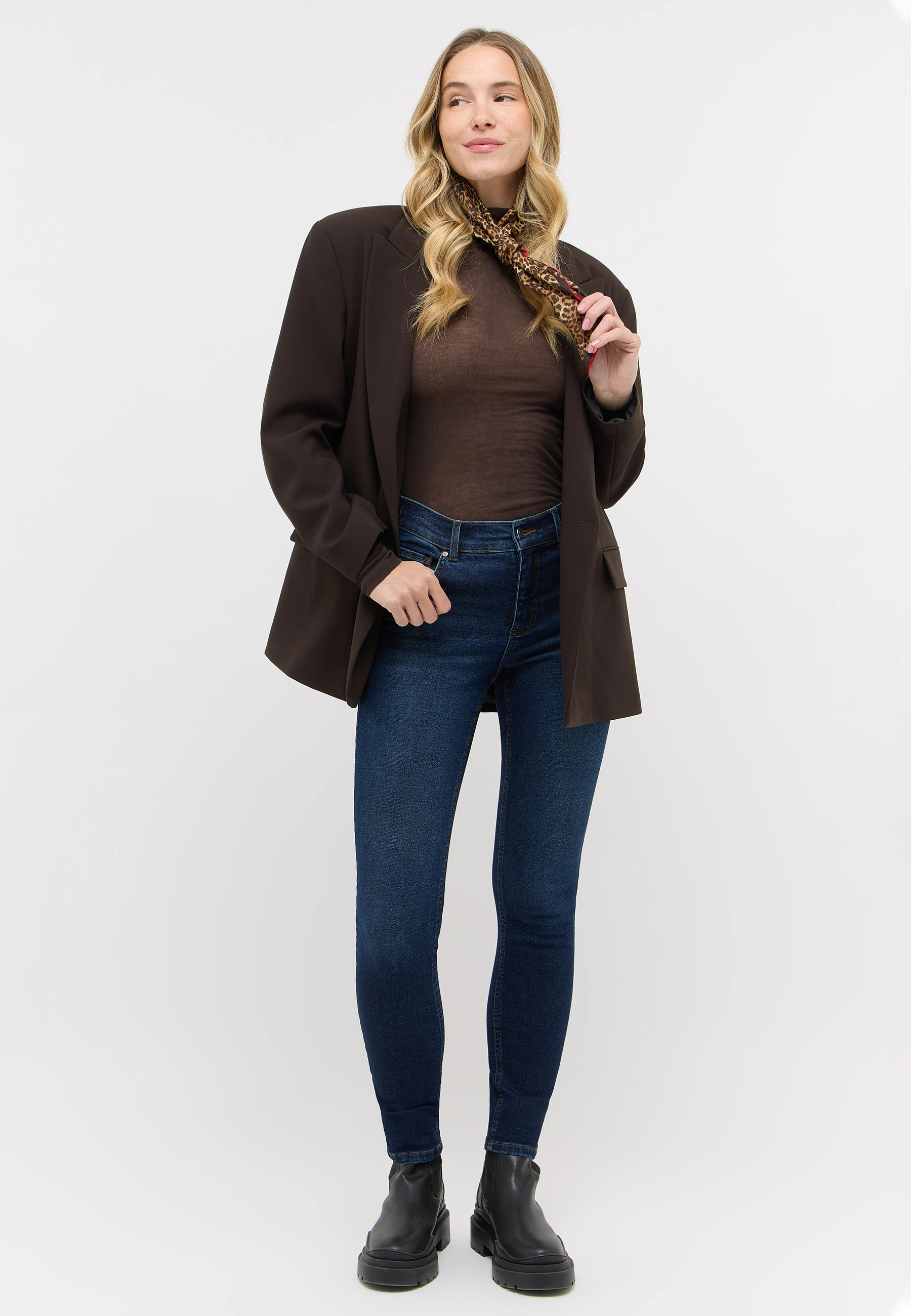 Skinny jeans with used wash