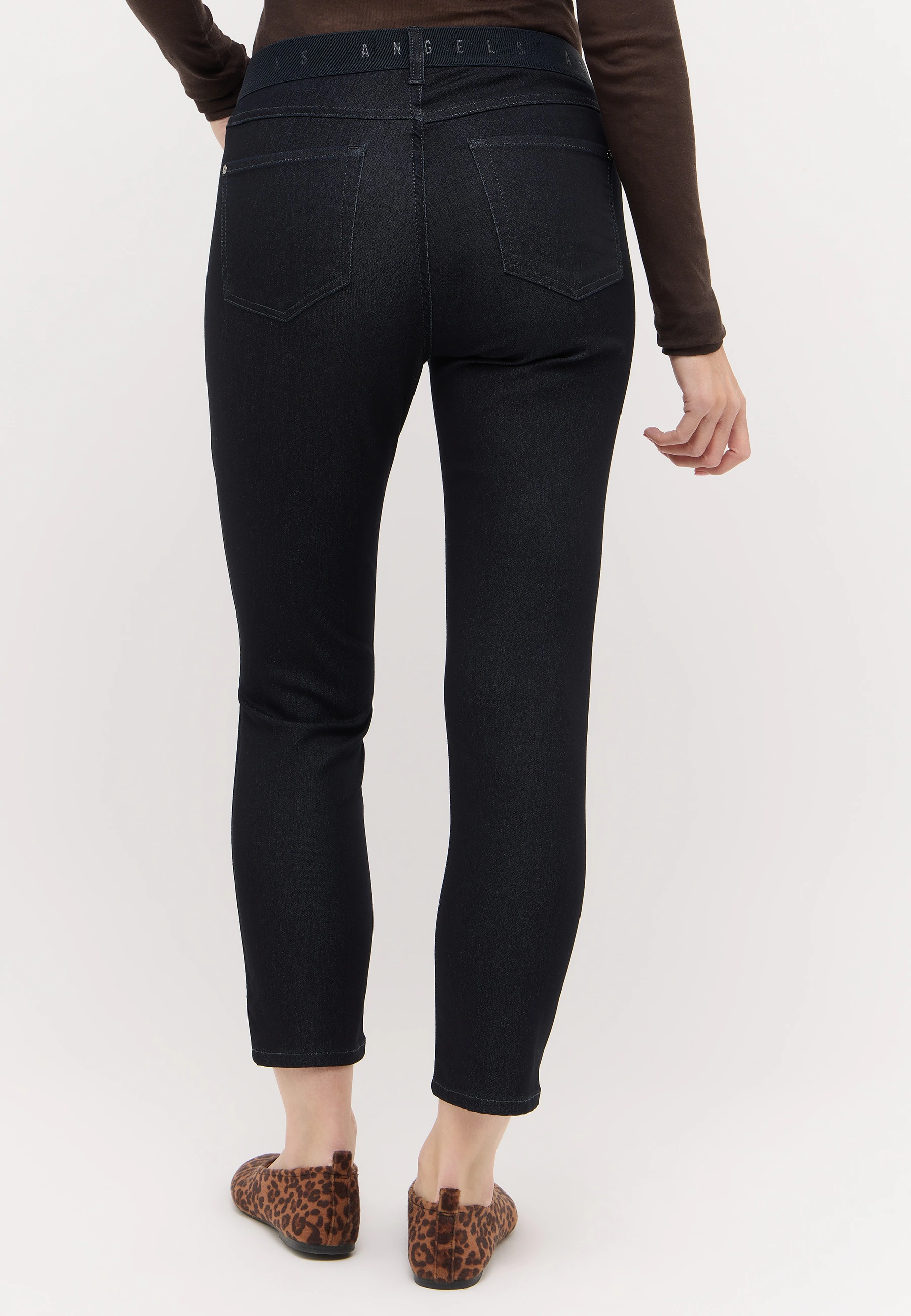 Hose Ornella Sporty aus Yoga Denim