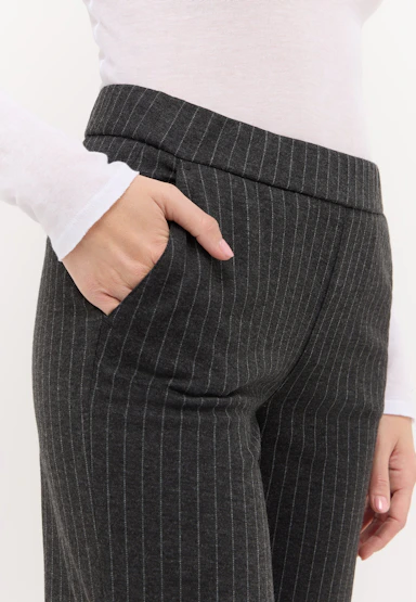 Liz Easy trousers with pinstripes