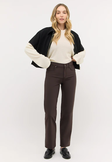 Business Hose Lara