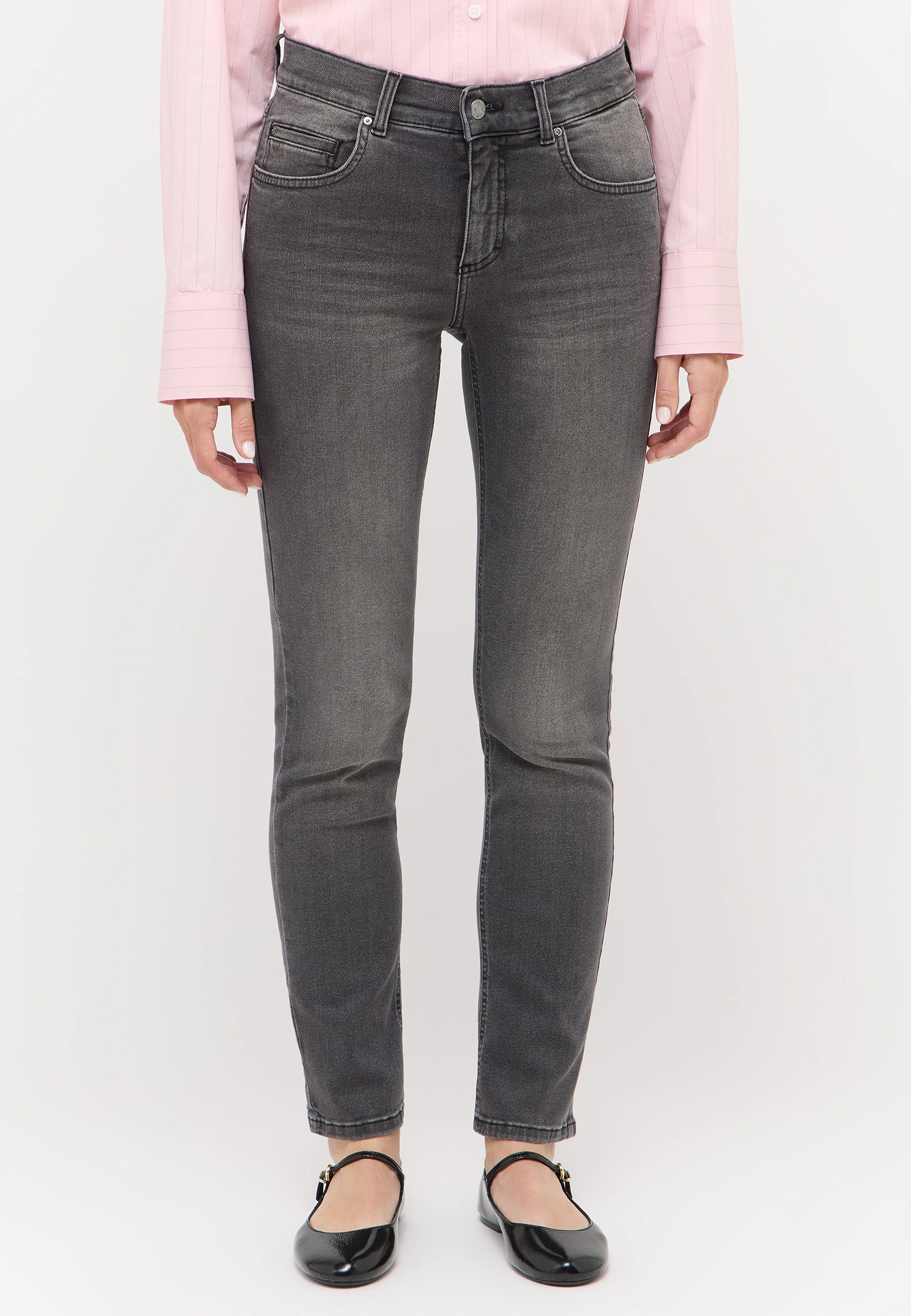 Jeans Cici mit Used-Waschung