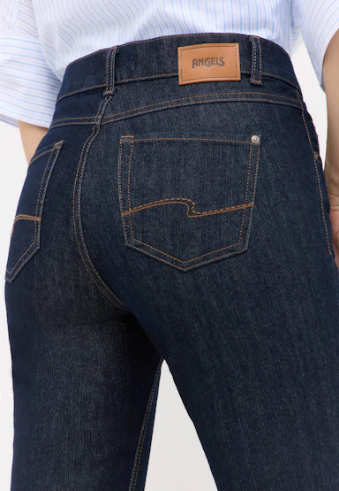 Jeans Cici with sporty denim