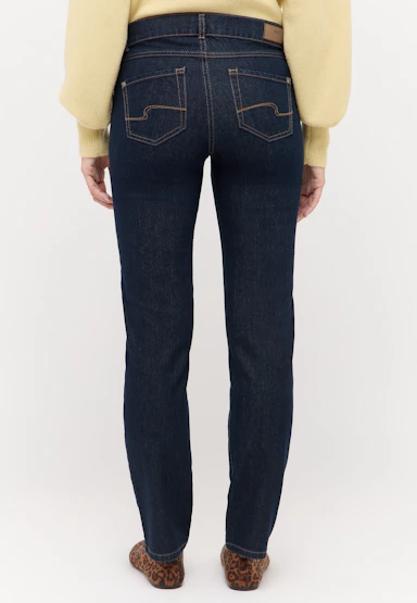 Jeans Dolly with sporty denim