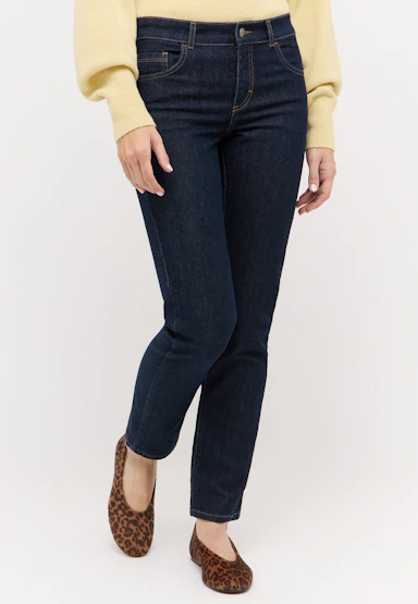 Jeans Dolly with sporty denim