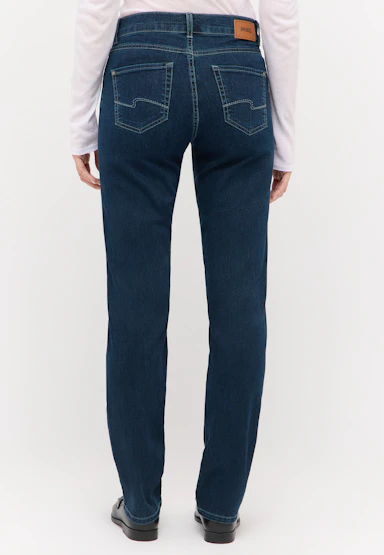 Jeans Dolly mit sportivem Denim