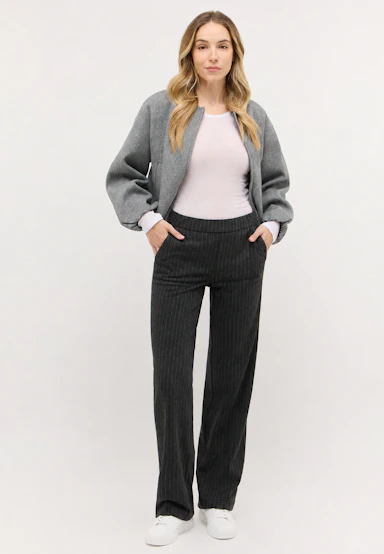 Liz Easy trousers with pinstripes