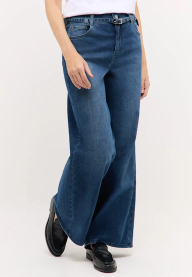Jeans Liva City mit Gürtel